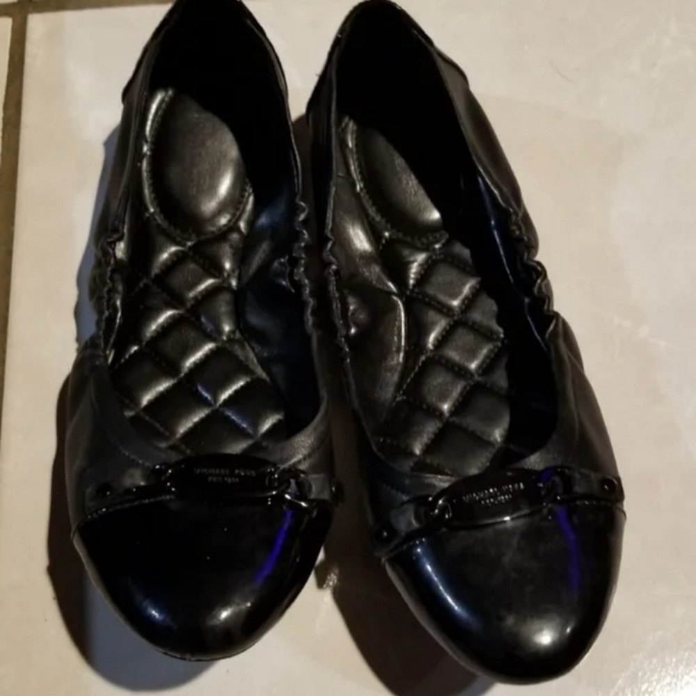 Michael Kors black flats